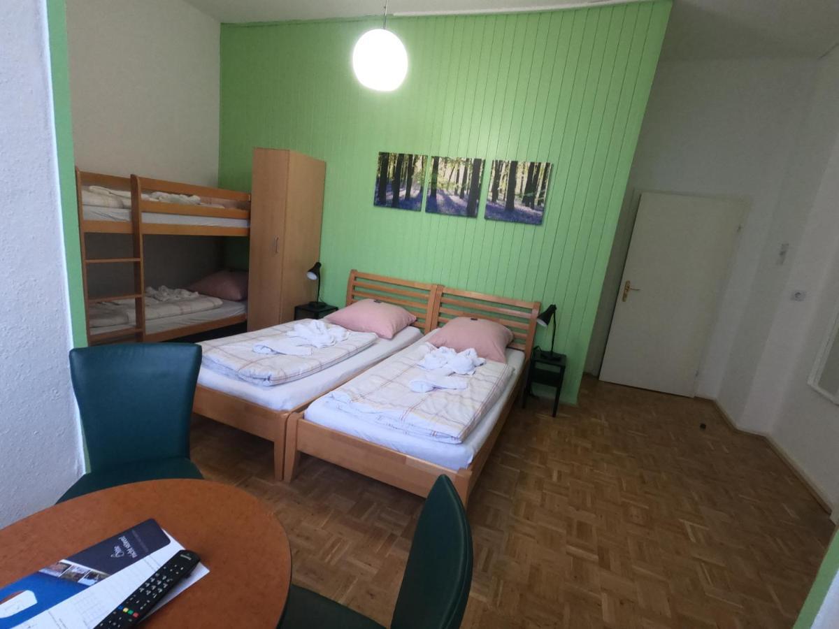 Hotel Schloss Walbeck Geldern Bagian luar foto