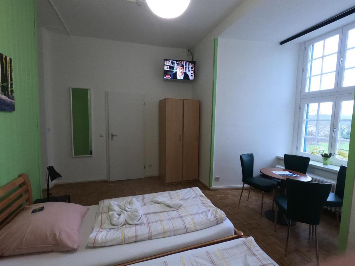 Hotel Schloss Walbeck Geldern Bagian luar foto