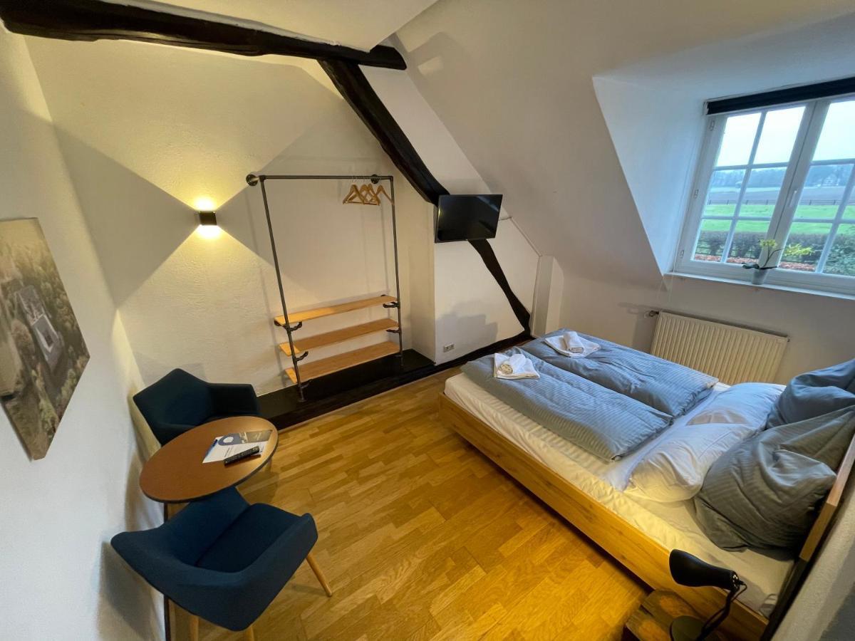 Hotel Schloss Walbeck Geldern Bagian luar foto