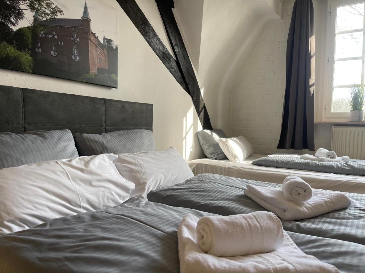 Hotel Schloss Walbeck Geldern Bagian luar foto