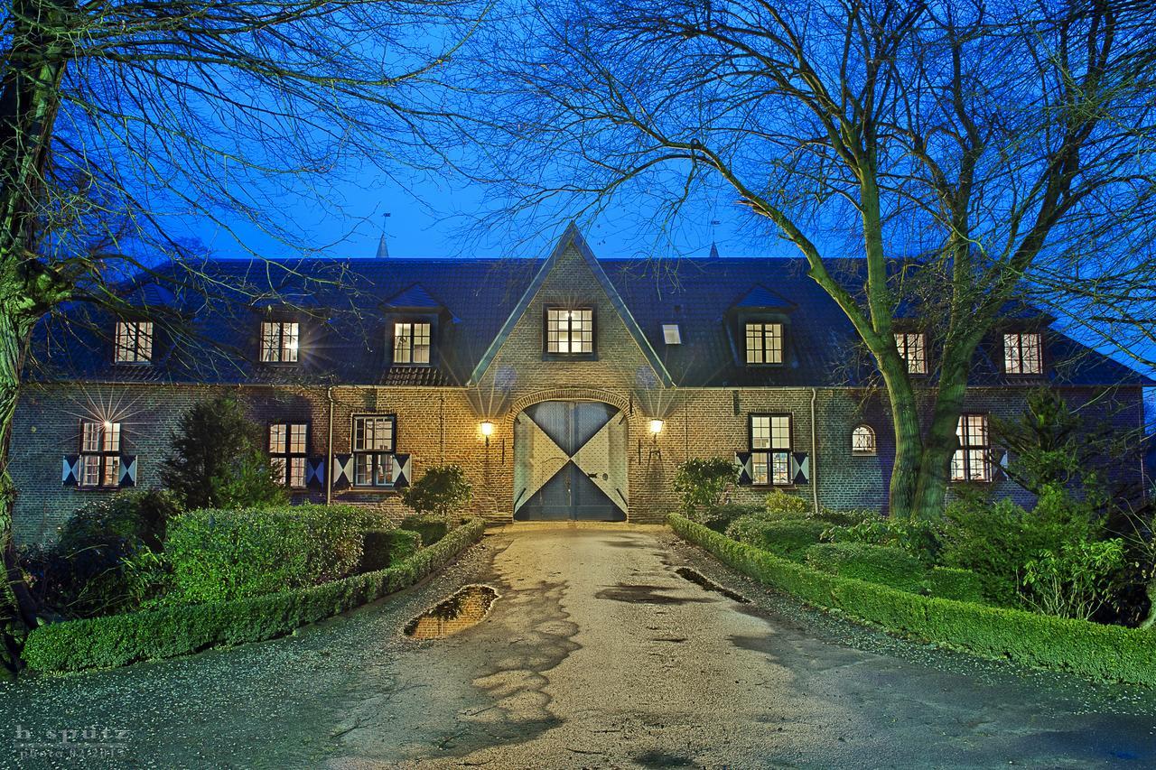 Hotel Schloss Walbeck Geldern Bagian luar foto