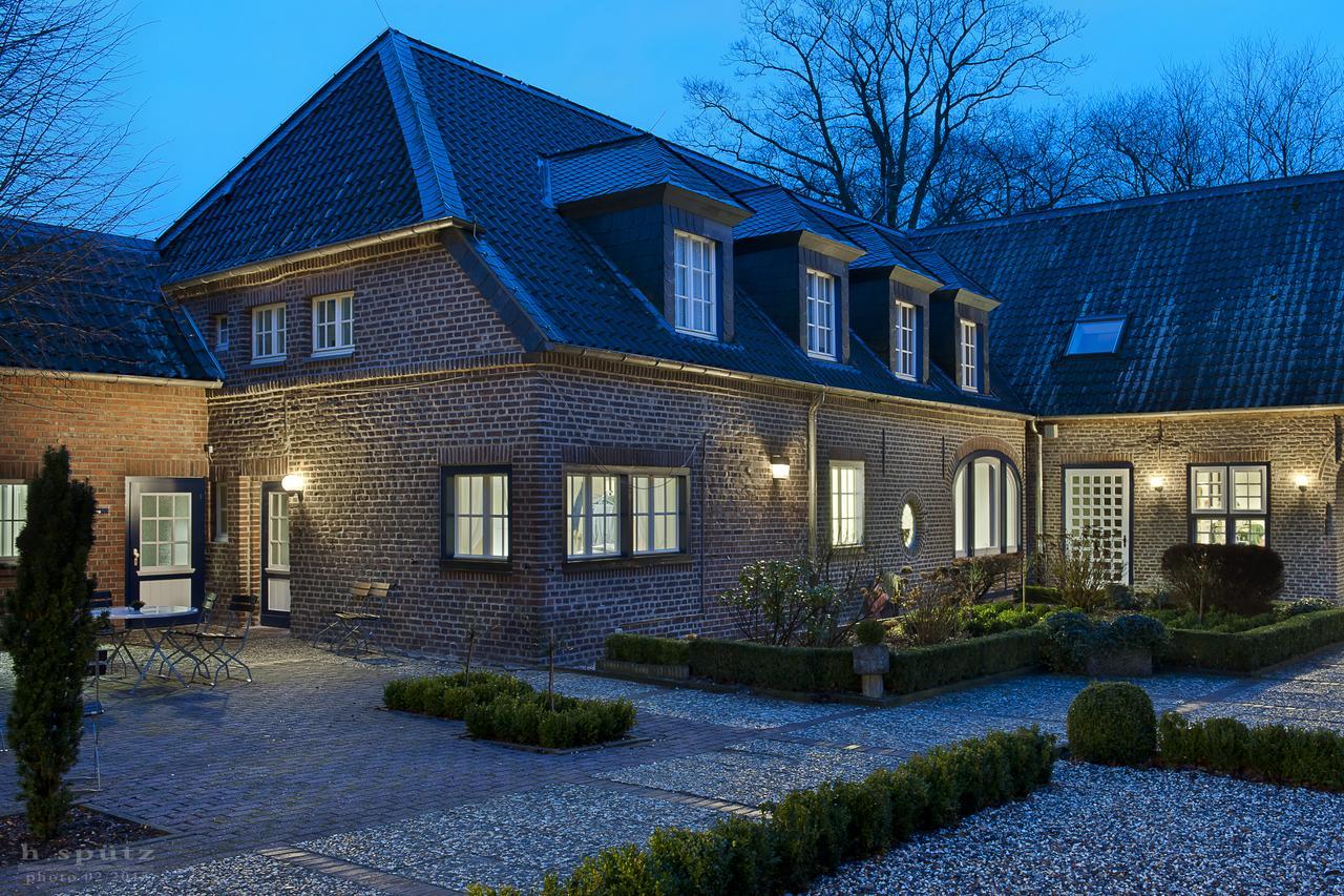 Hotel Schloss Walbeck Geldern Bagian luar foto
