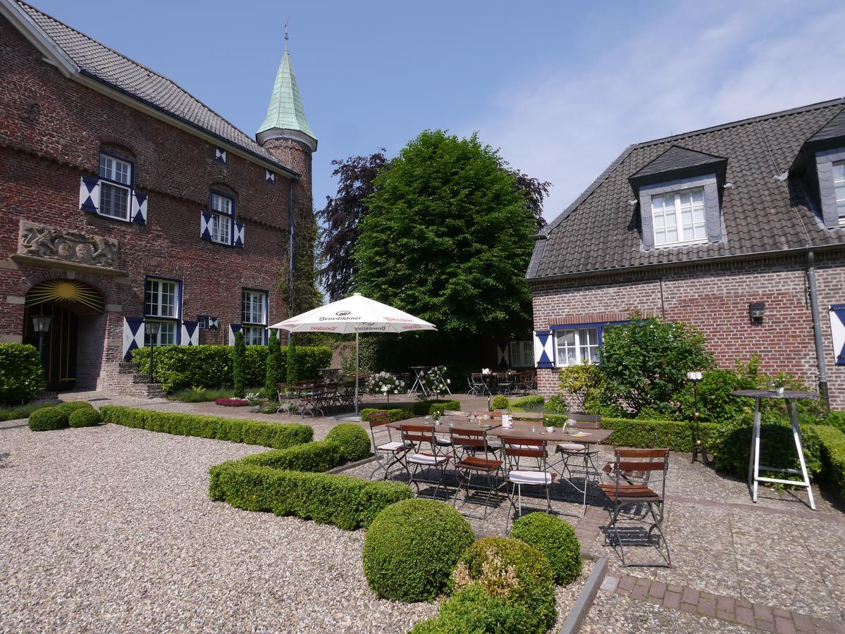 Hotel Schloss Walbeck Geldern Bagian luar foto
